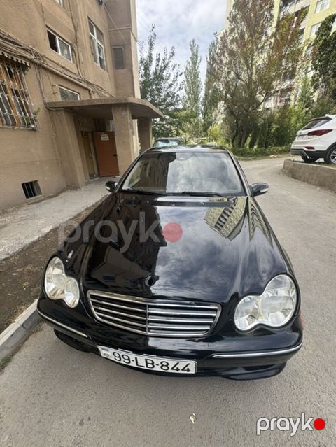 Mercedes-Benz C 230: 2.3 l Sedan — Bakı