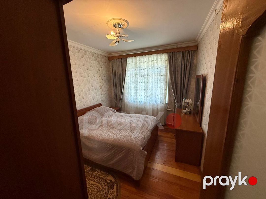 Satılır 5 otaqlı köhnə tikili 125 m² — Mənzil, Bakı (2)