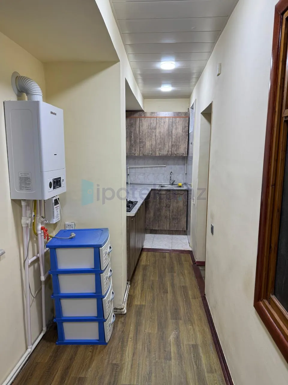 Satılır: 3 Otaq, Köhnə tikili, Nizami r., 86.00 m² — Bakı