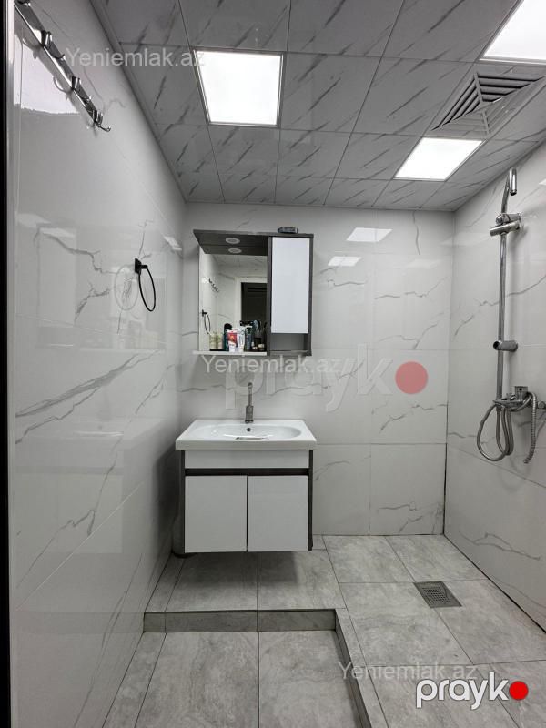 Satılır 4 otaqlı Bina evi menzil (Köhnə tikili), 100 m², Sabunçu rayonu — Mənzil, Bakı (7)
