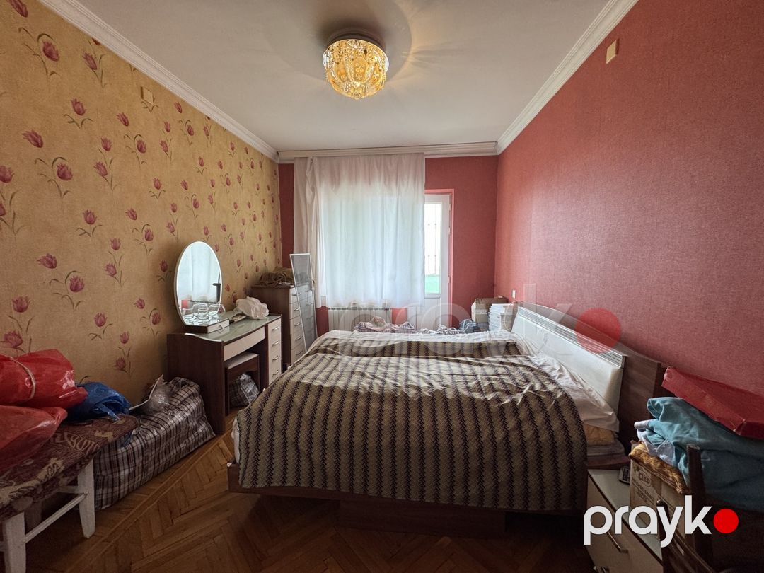 Satılır 4 otaqlı köhnə tikili 100 m² — Mənzil, Bakı (8)