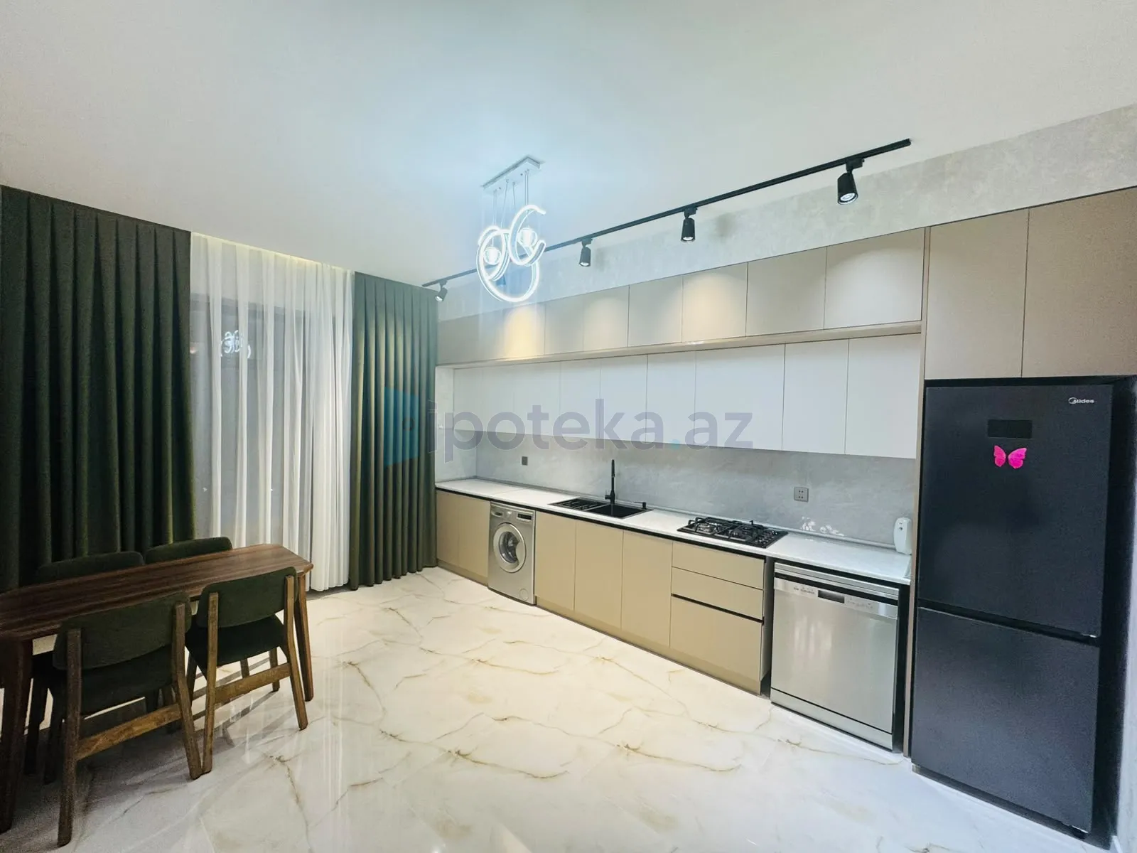 Satılır: 4 Otaq, Bağlar, Xəzər r., Şüvəlan q., 130.00 m² — Torpaq (11)