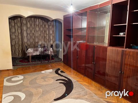 Satılır 2 otaqlı köhnə tikili 44.7 m² — Bakı