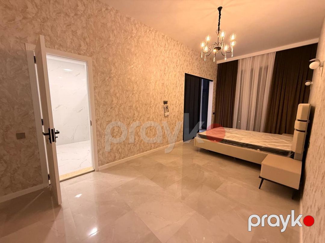 Satılır 4 otaqlı həyət evi/bağ evi 250 m² — Ev, villa, Bakı (9)