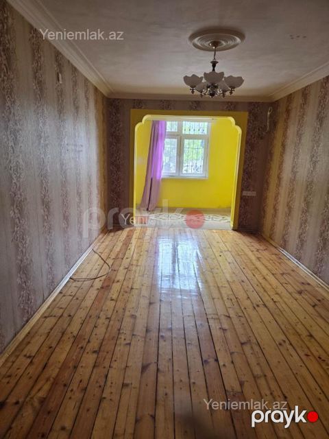Satılır 2 otaqlı Bina evi menzil (Köhnə tikili), 48 m², 2-ci mikrorayon — Sumqayıt
