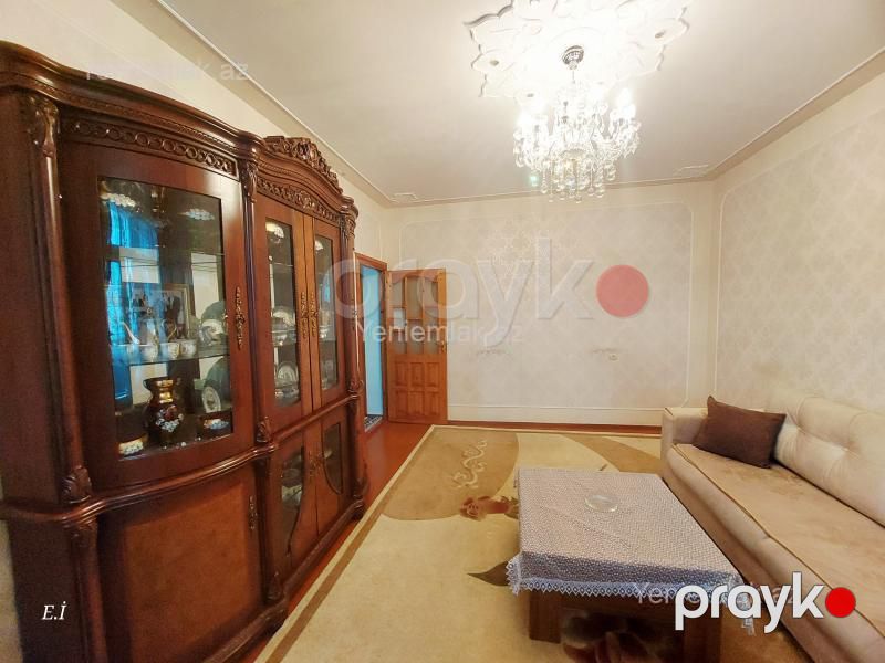 Satılır 3 otaqlı Bina evi menzil (Köhnə tikili), 70 m², 17-ci mikrorayon — Mənzil, Sumqayıt (2)
