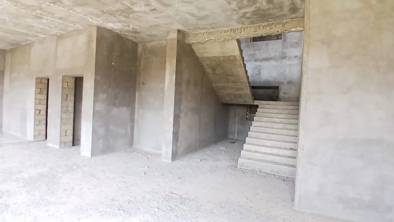 Novxanı, 8 otaqlı Həyət evi satılır - 375 m², 2 mərtəbə, 12 sot — Ev, villa, Bakı (5)