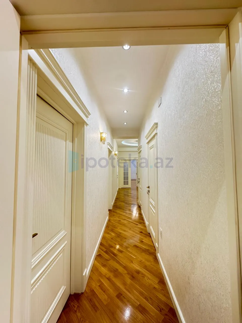 Satılır: 4 Otaq, Yeni tikili, Binəqədi r., 8-ci mkr q., 156.00 m² — Mənzil, Bakı (10)