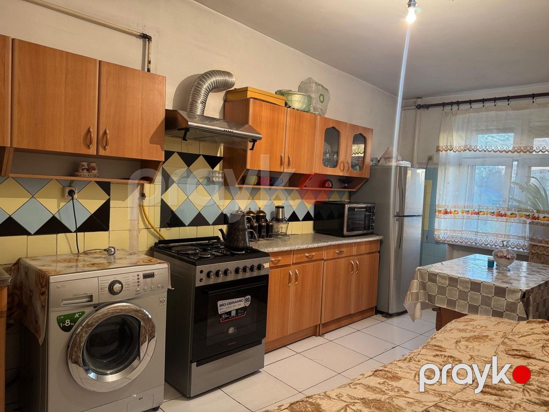 Satılır 3 otaqlı köhnə tikili 78 m² — Mənzil, Bakı (12)