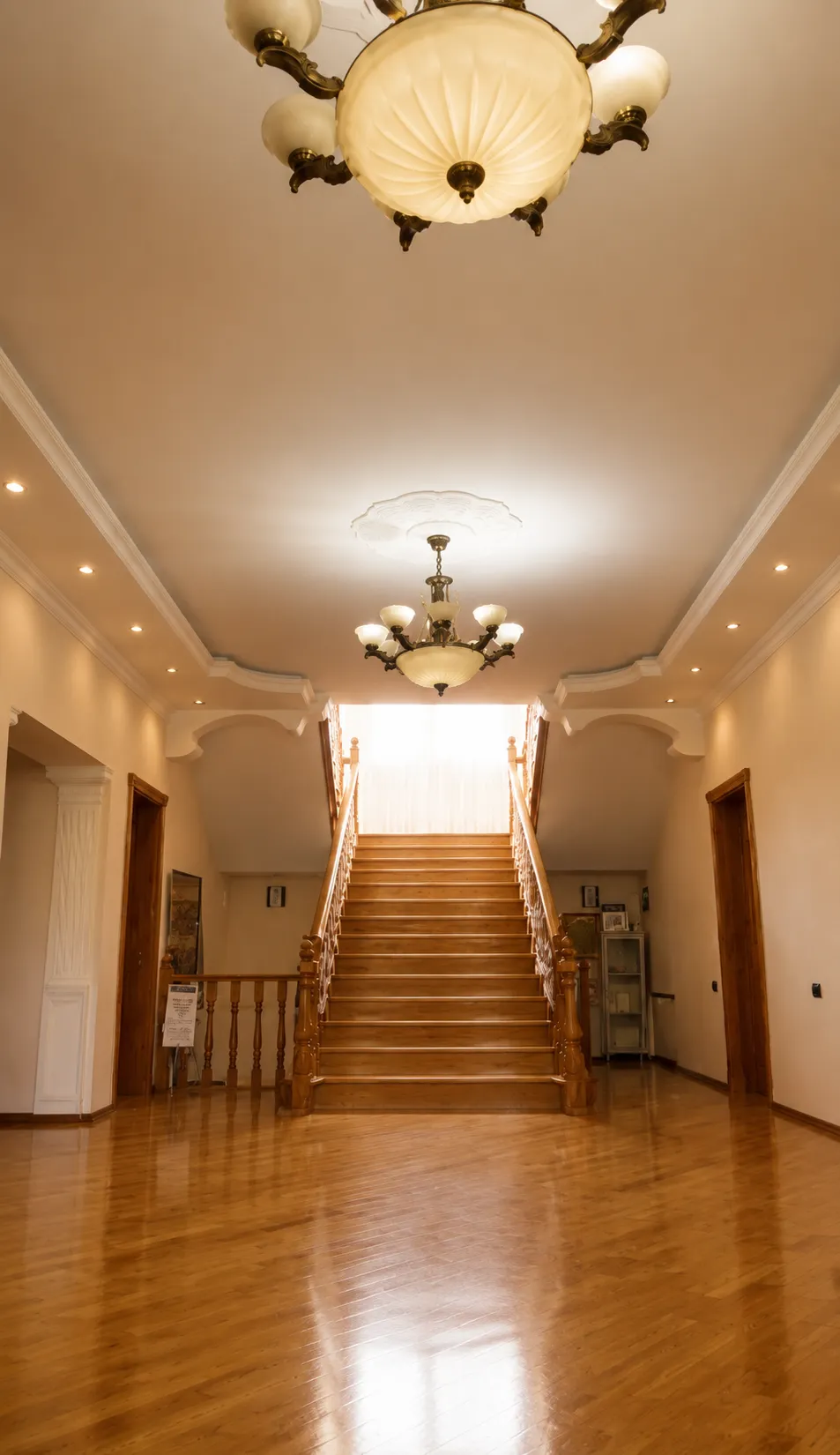 Nəsimi m.st, 11 otaqlı Həyət evi satılır - 828.9 m², 3 mərtəbə, 9 sot — Ev, villa, Bakı (6)