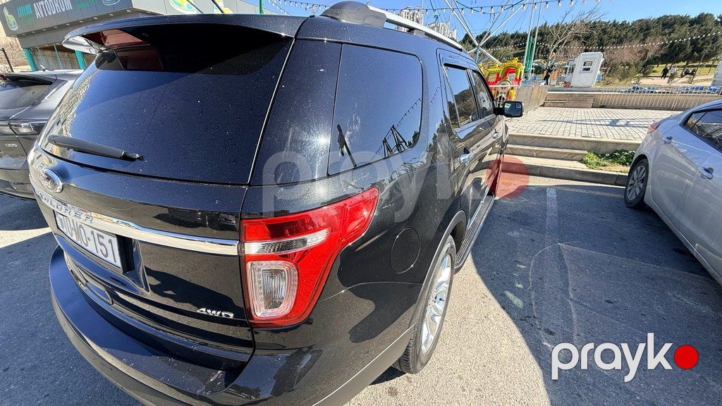 Ford Explorer, 3.5 L, 2013 il, 183 000 km — Avtomobillər, Bakı (2)