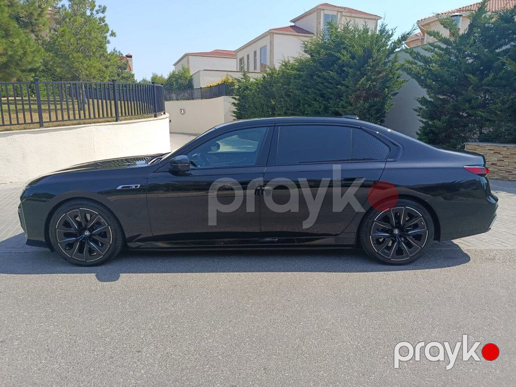 BMW i7 M70, 105.7 kWh, 2023 il, 25 000 km — Avtomobillər, Bakı (12)