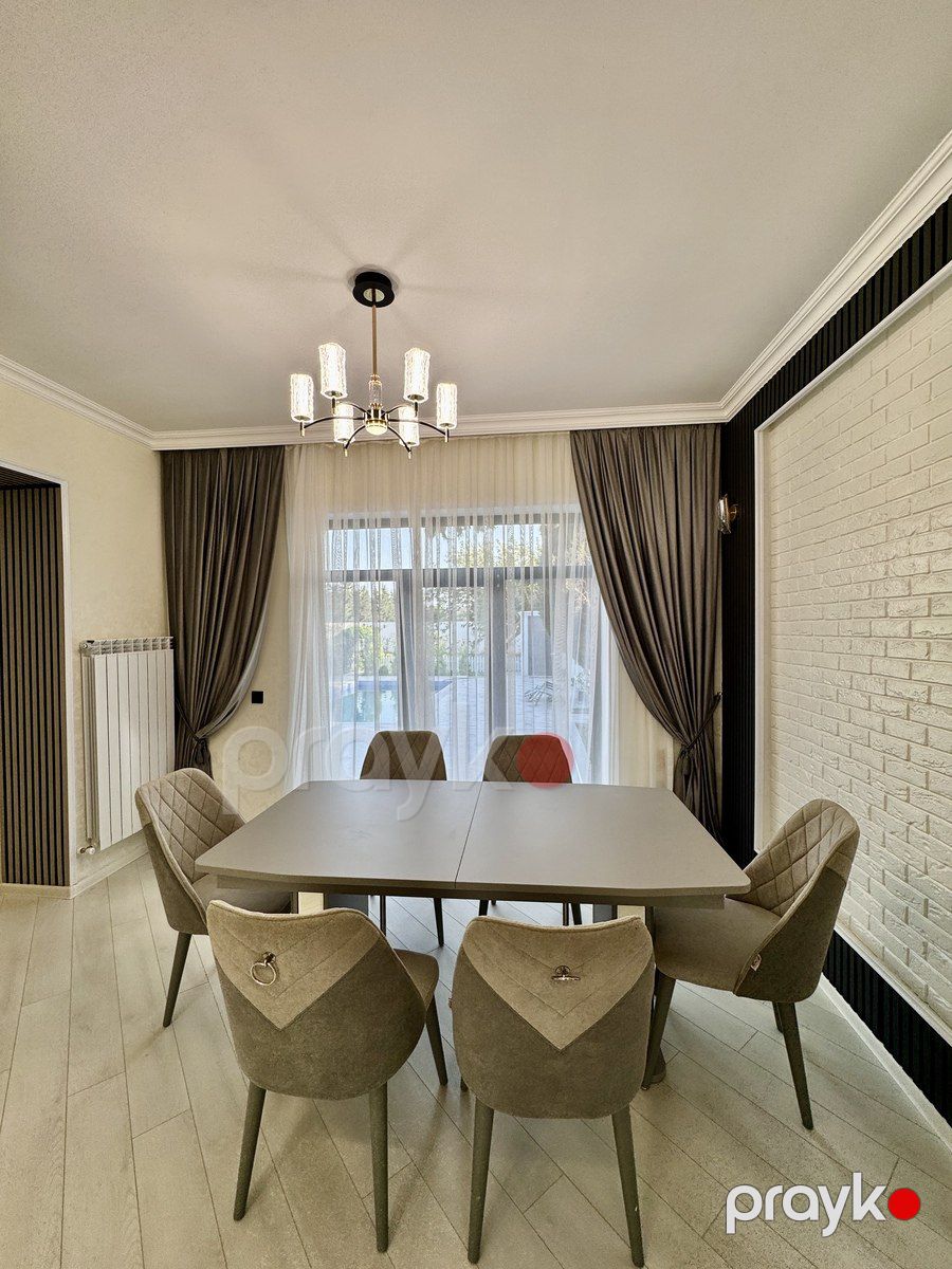 Satılır 6 otaqlı həyət evi/bağ evi 300 m² — Ev, villa, Bakı (11)