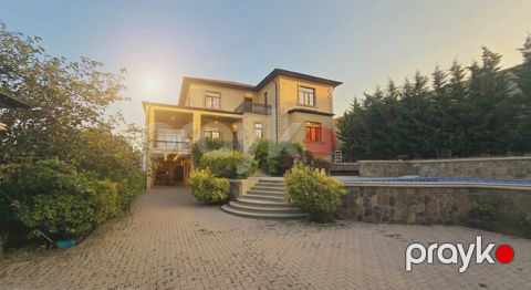 Novxanı, 7 otaqlı Villa satılır - 400 m², 3 mərtəbə, 10 sot — Bakı