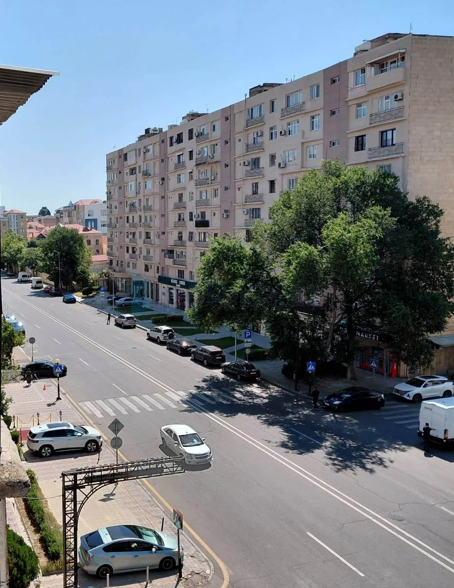Satılır: 3 Otaq, Köhnə tikili, Nərimanov r., 70.00 m² — Mənzil, Bakı (12)
