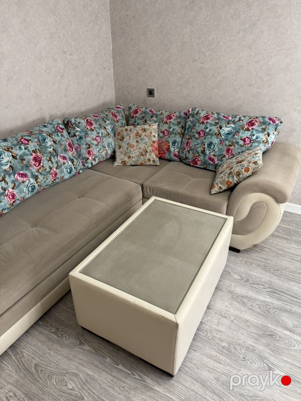 Künc divan dəsti və pouf/çoxfunksiyalı masa - Künc forması: L-tip — Yumşaq mobilya dəstləri, Xırdalan (2)