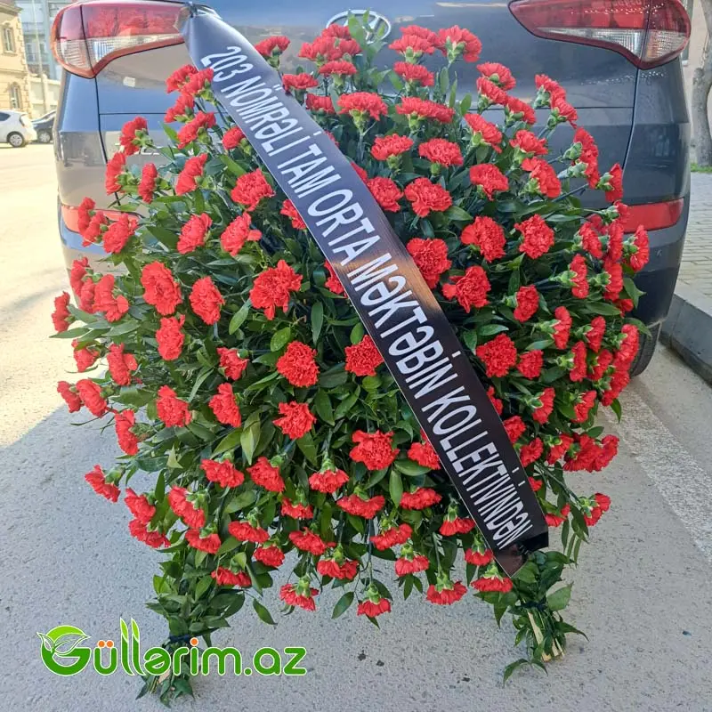 Qərənfil gül çələngi (Əkili-Gul celengi) — Dekor və interyeri, Bakı (2)