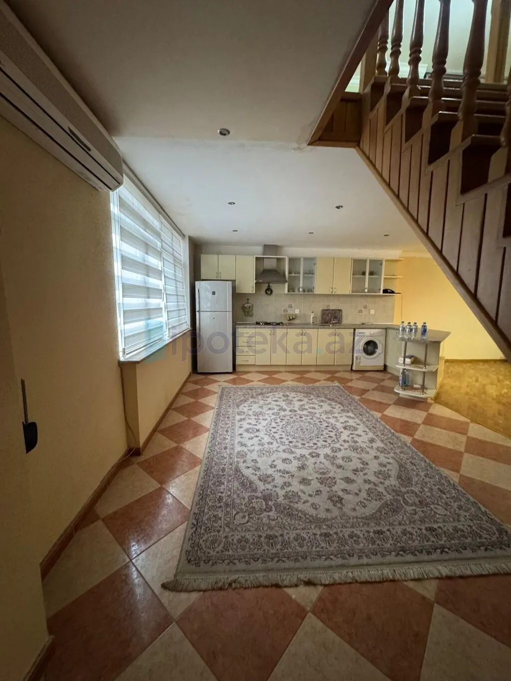 Satılır: 2 Otaq, Köhnə tikili, Səbail r., 92.00 m² — Mənzil (2)