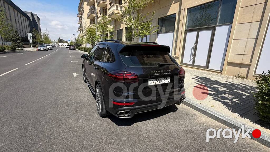 Porsche Cayenne Turbo, 4.8 L, 2016 il, 198 000 km — Avtomobillər, Bakı (2)