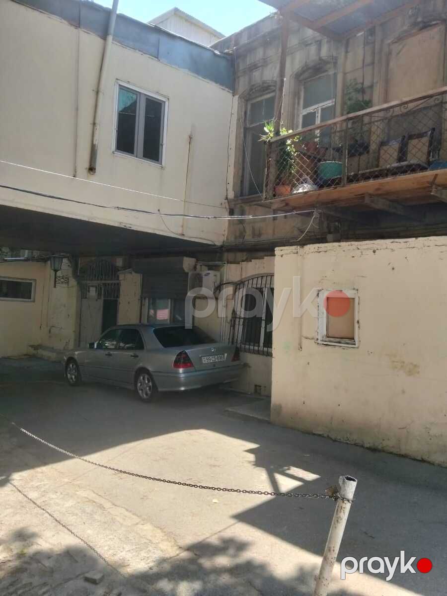 Satılır 3 otaqlı köhnə tikili 55 m² — Mənzil, Bakı