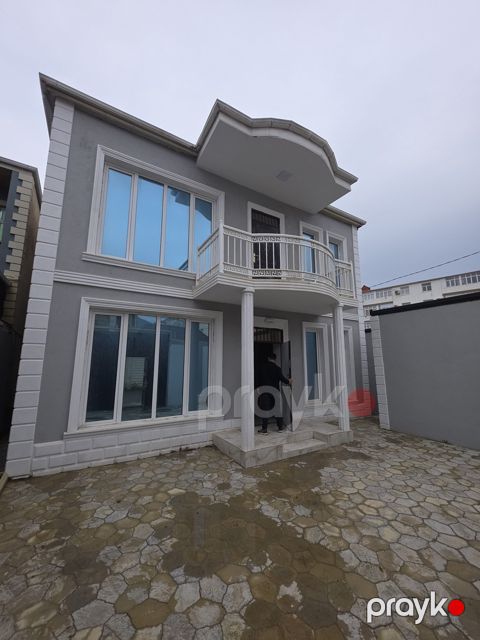 Satılır 5 otaqlı həyət evi/bağ evi 160 m² — Bakı