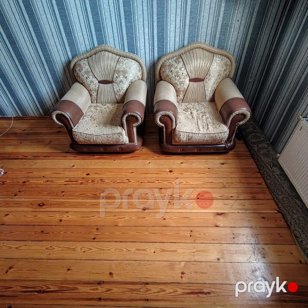Klassik üslublu mebel dəsti – 3 yerlik divan və 2 ədəd kreslo — Yumşaq mobilya dəstləri, Bakı (4)