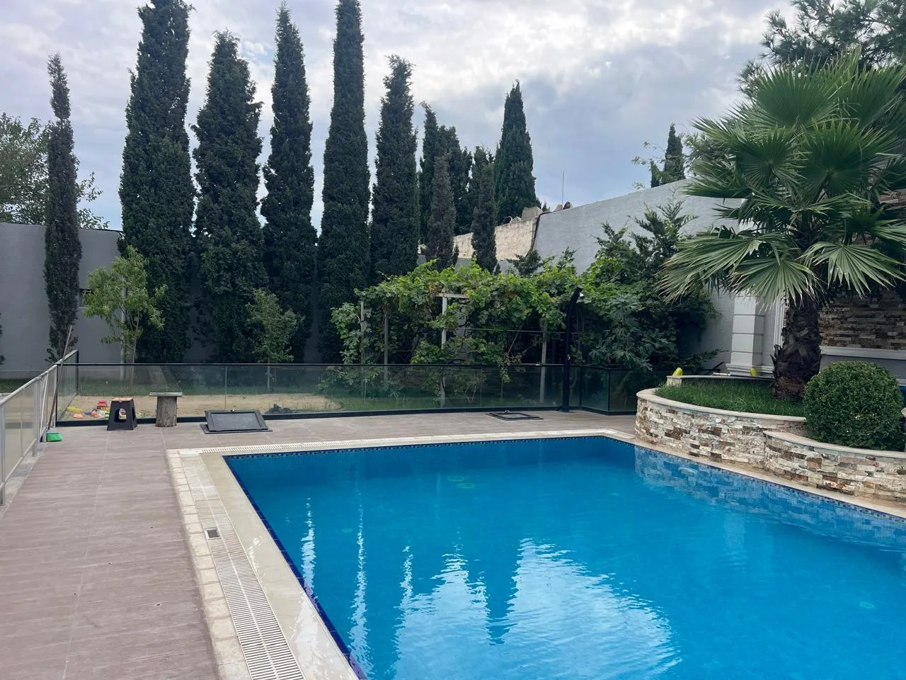 Bilgəh, 7 otaqlı Villa satılır - 280 m², 2 mərtəbə, 10 sot — Ev, villa, Bakı (3)
