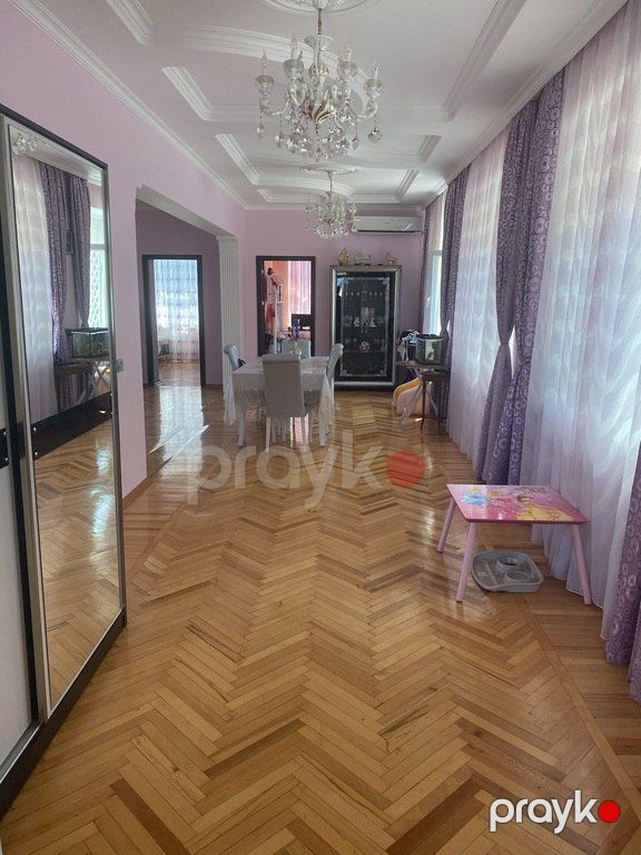 Satılır 8 otaqlı həyət evi/bağ evi 250 m² — Ev, villa, Bakı (9)