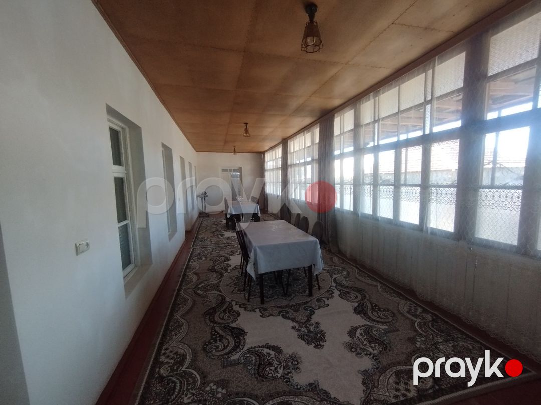 Həyət evi, Şəki r — Ev, villa, Şəki (7)