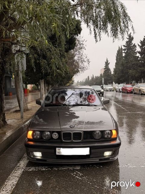 BMW 530, 3.0 L, 1988 il, 400 000 km — Bakı