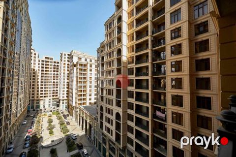 Satılır 4 otaqlı yeni tikili 305 m² — Bakı