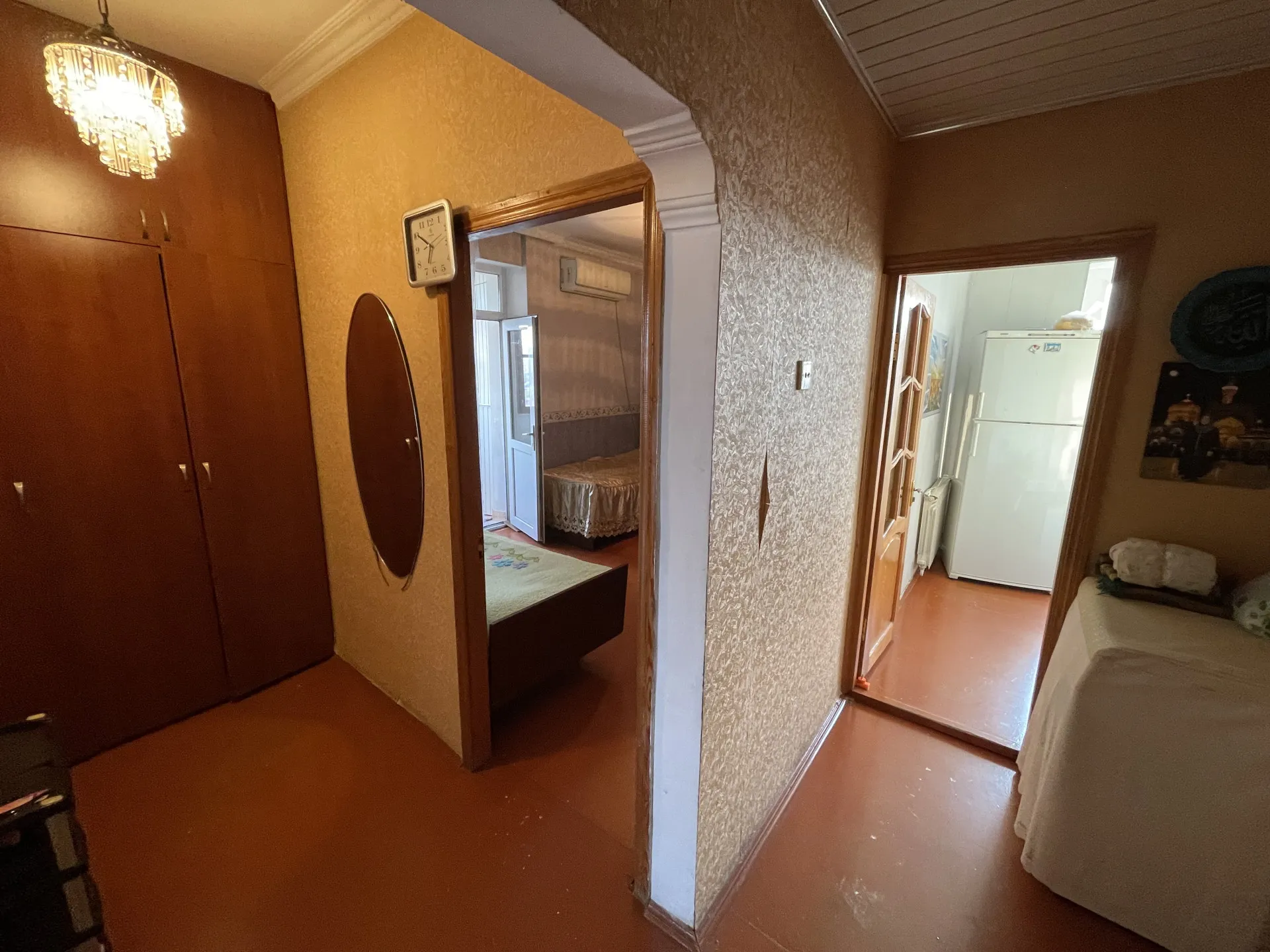 Azadlıq Prospekti m.st, 2 otaqlı Köhnə tikili satılır - 70 m², 6/9 mərtəbə — Mənzil, Bakı (4)