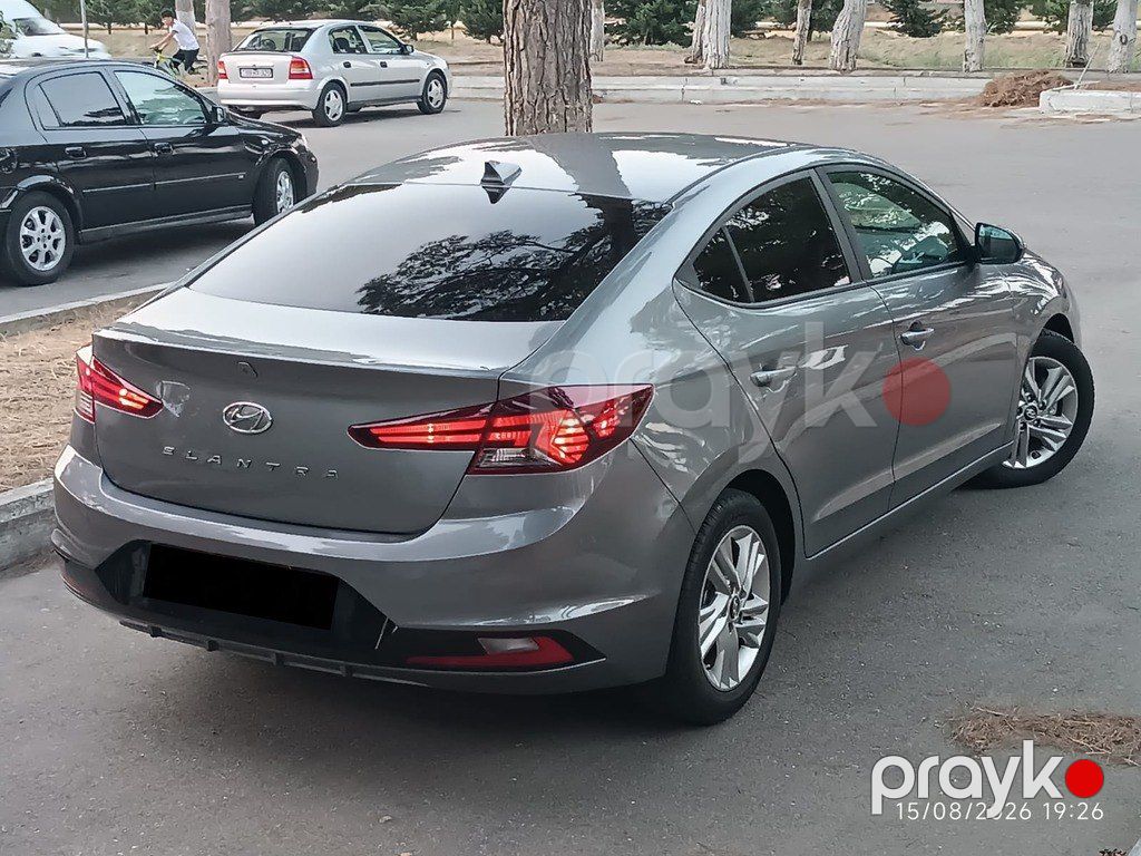 Hyundai Elantra, 2.0 L, 2018 il, 106 000 km — Avtomobillər, Bakı (9)