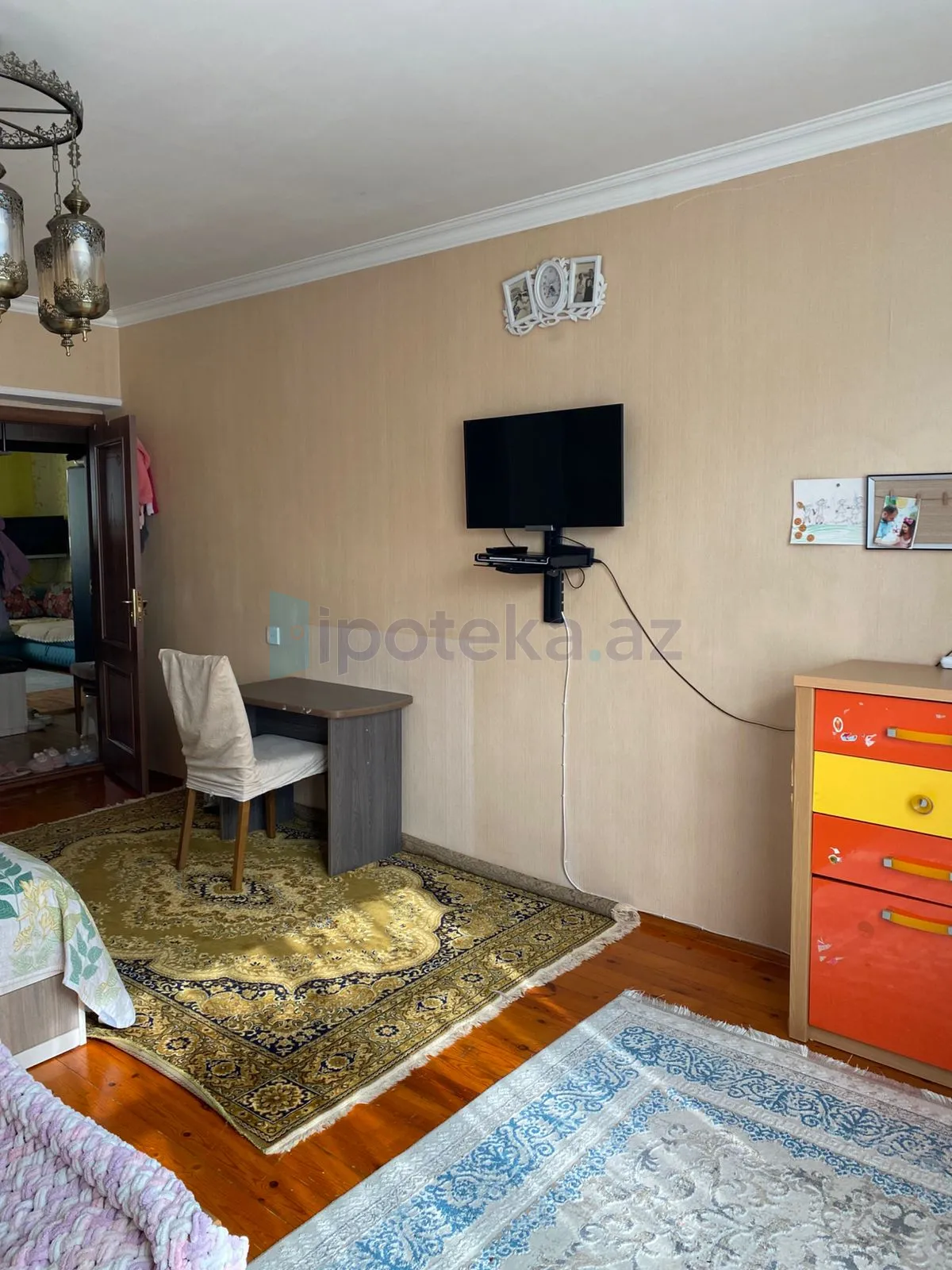 Satılır: 2 Otaq, Köhnə tikili, Səbail r., Badamdar q., 60.00 m² — Mənzil, Bakı (4)