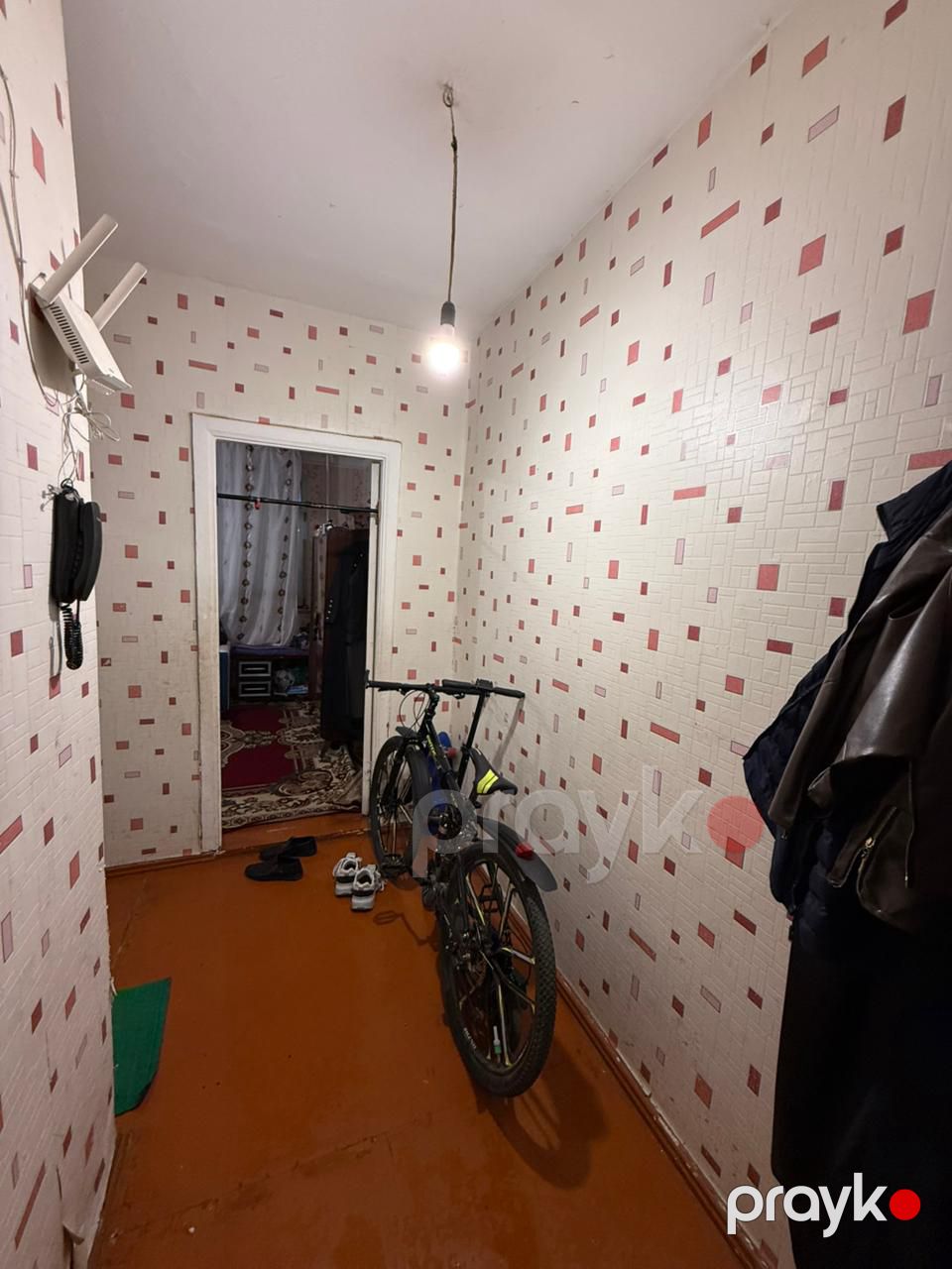 Satış: 1 otaqlı Köhnə tikili, 42 m², Yasamal rayonu — Mənzil, Bakı
