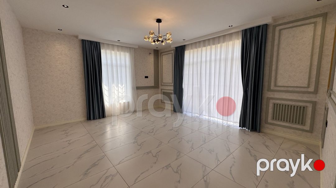 Satılır 5 otaqlı həyət evi/bağ evi 300 m² — Ev, villa, Bakı (11)