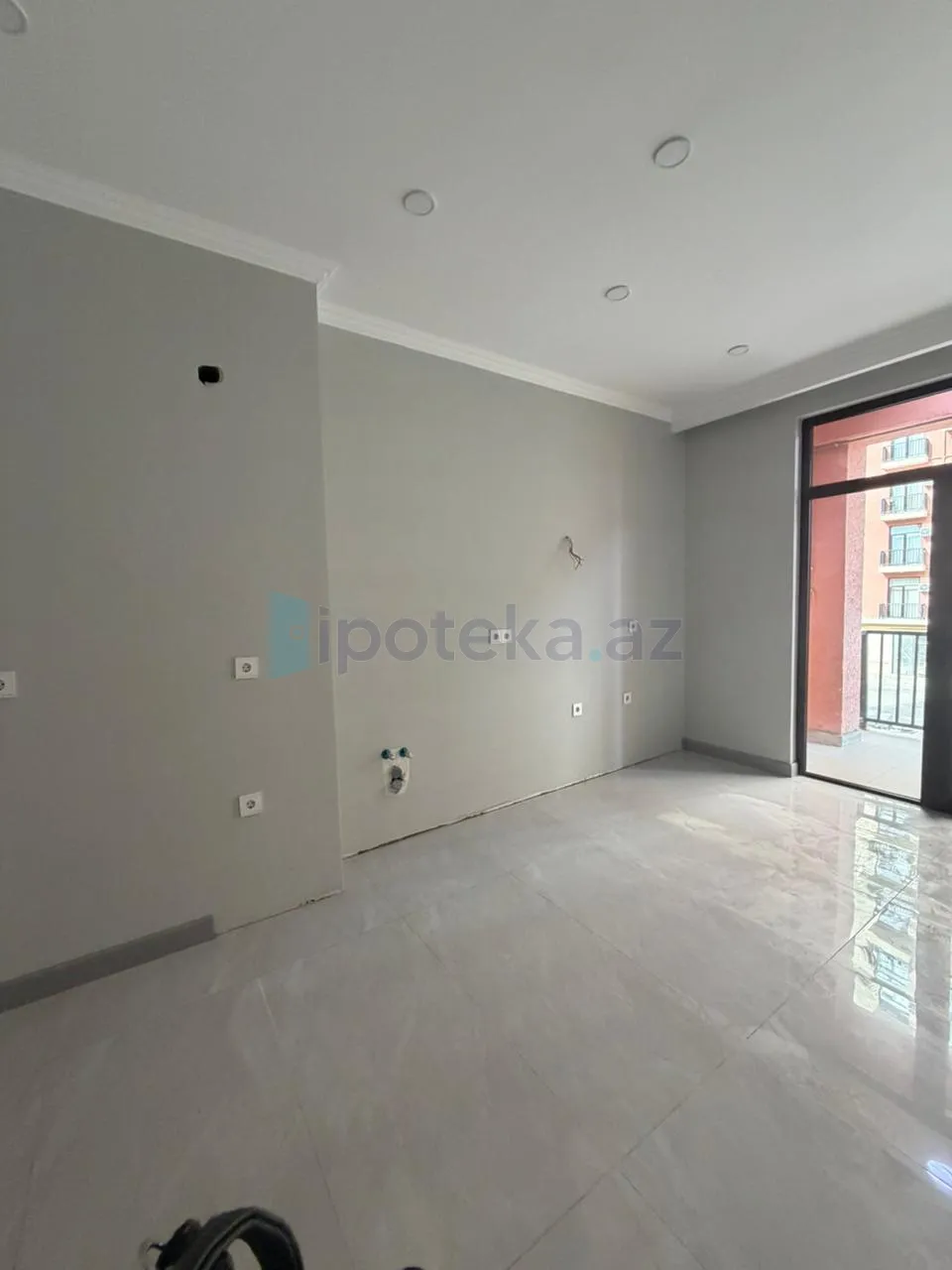 Satılır: 3 Otaq, Yeni tikili, Binəqədi r., 7-ci mkr q., 107.00 m² — Mənzil, Bakı (4)