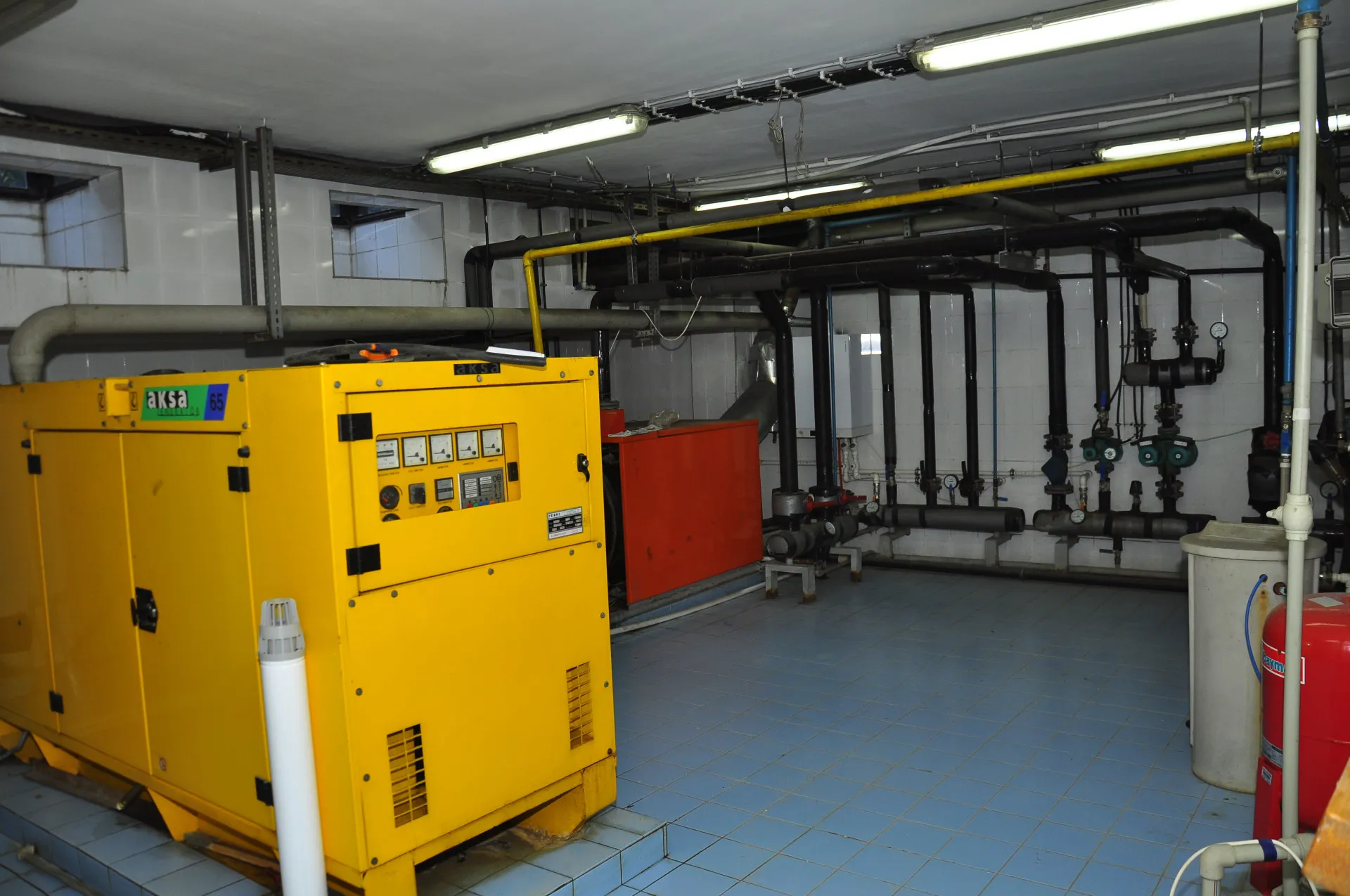 Gənclik m.st, 10 otaqlı Villa satılır - 570 m², 3 mərtəbə, 12 sot — Ev, villa, Bakı (8)
