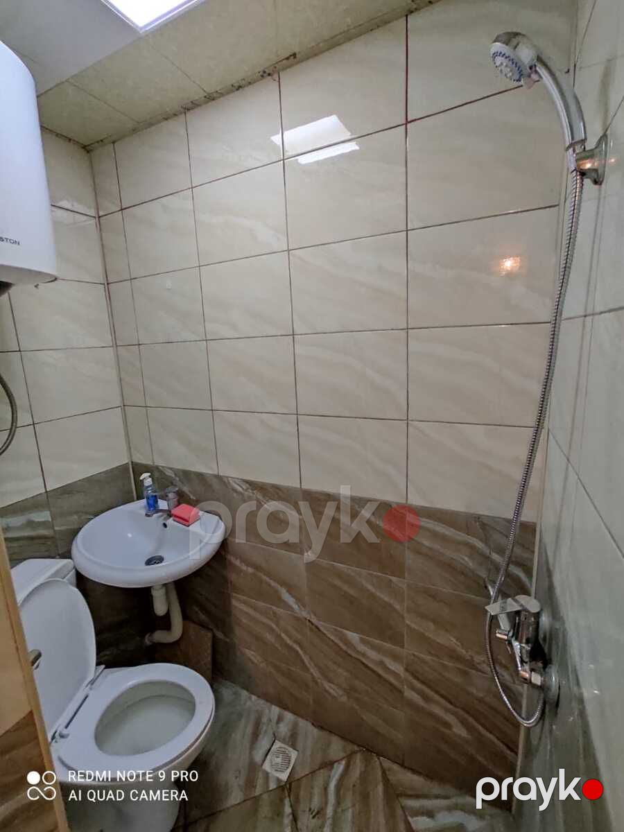 Satılır 1 otaqlı köhnə tikili 38 m² — Mənzil, Bakı (3)