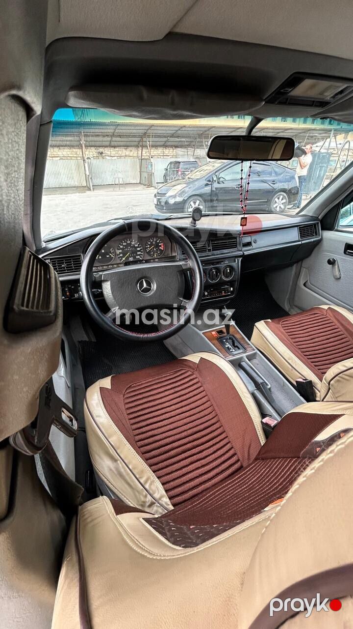 Mercedes 190 — Avtomobillər, Bakı (5)