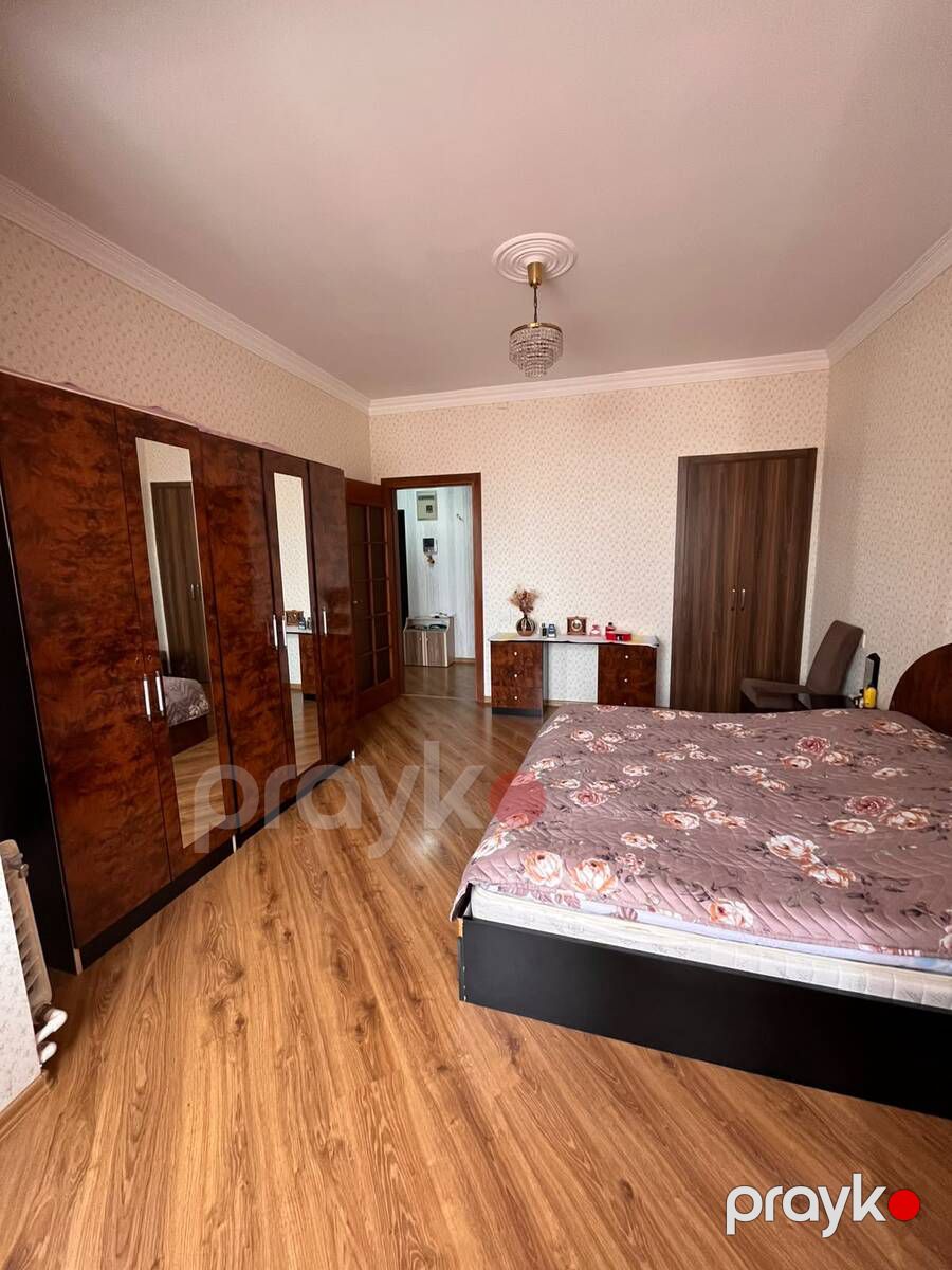 Satılır 2 otaqlı köhnə tikili 65 m² — Mənzil, Bakı (5)