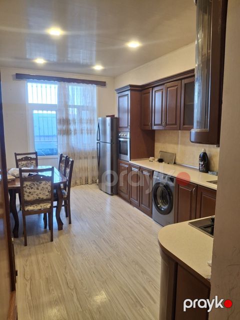 İcarəyə verilir 3 otaqlı yeni tikili 120 m² — Bakı