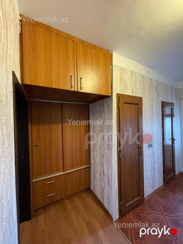 Satılır 2 otaqlı Bina evi menzil (Köhnə tikili), 56 m², 6-cı mikrorayon — Mənzil, Sumqayıt (12)