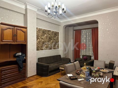 Tam əşyalı, təmiz, panoraması dənizə olan mənzildir — Bakı