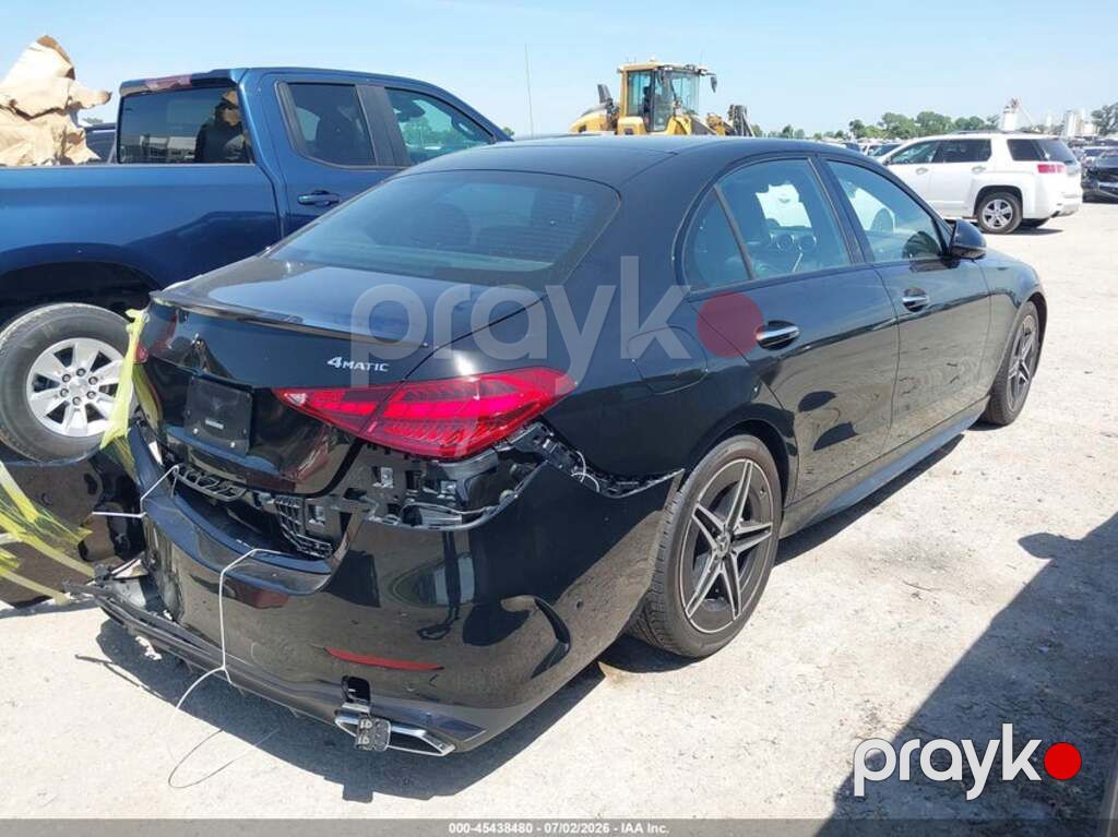Mercedes C 300 4MATIC, 2.0 L, 2024 il, 8 642 km — Avtomobillər (4)