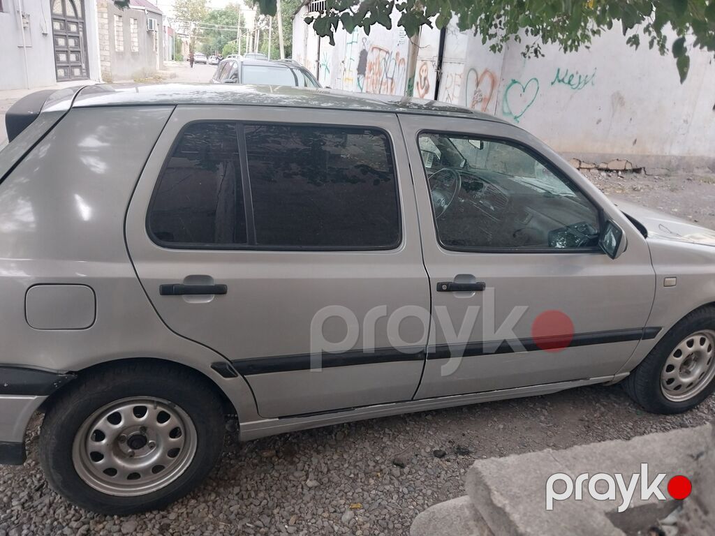 Volkswagen Golf: 1.6 l 1993 il Hetçbek — Avtomobillər, Gəncə (3)