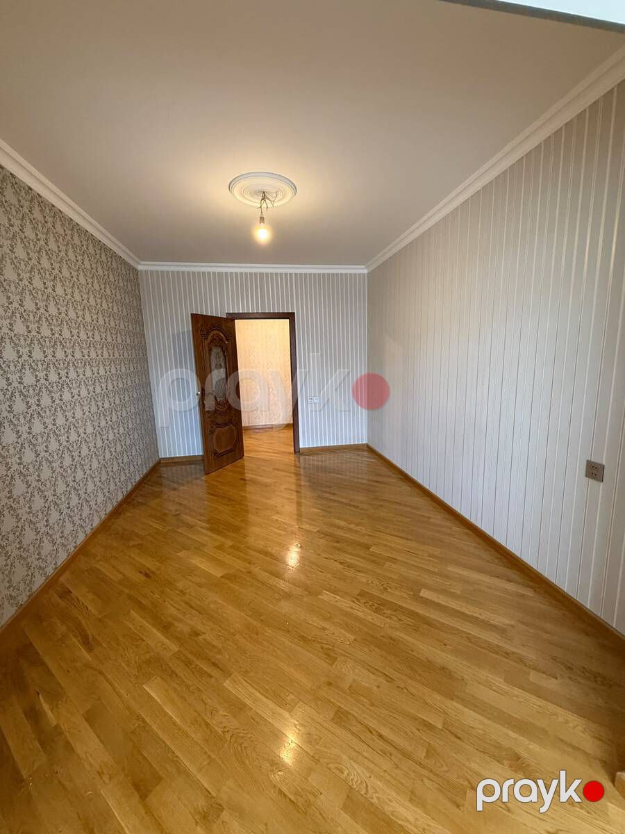 Satılır 2 otaqlı köhnə tikili 75 m² — Mənzil, Bakı (9)