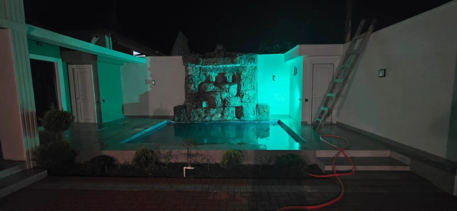 Qala, 4 otaqlı Həyət evi satılır - 130 m², 1 mərtəbə, 2.8 sot — Ev, villa, Bakı (10)
