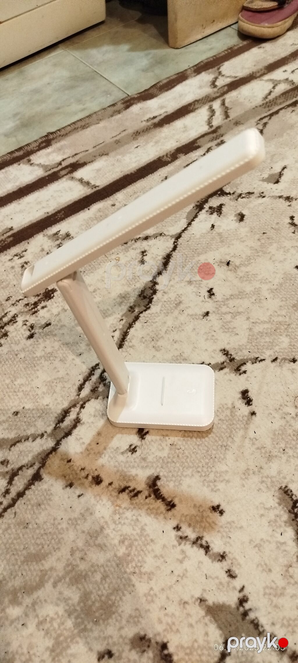 4 dərqli işıq rejimi var.zaryatqayla işləyir Portativ qatlanan masa — Döşəmə və stol lambaları, Bakı (3)