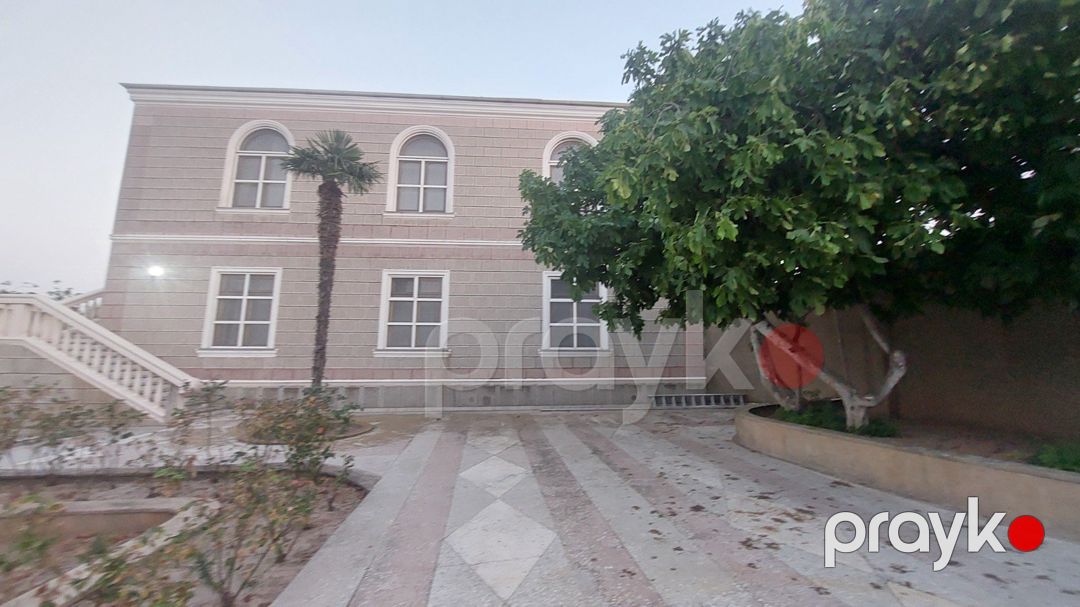 Satılır 10 otaqlı həyət evi/bağ evi 700 m² — Ev, villa, Bakı (5)